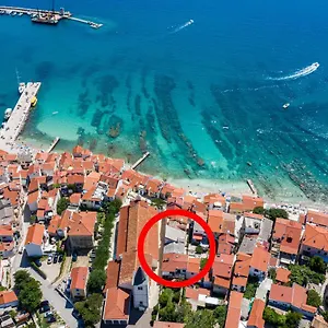 Neptun , Baška Croazia