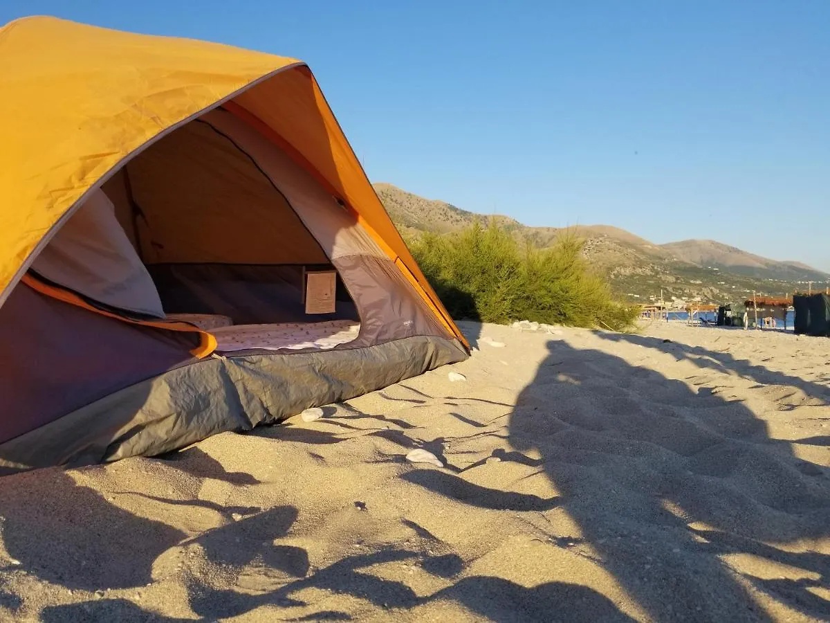 Waves Side Camping Apartment Borsh